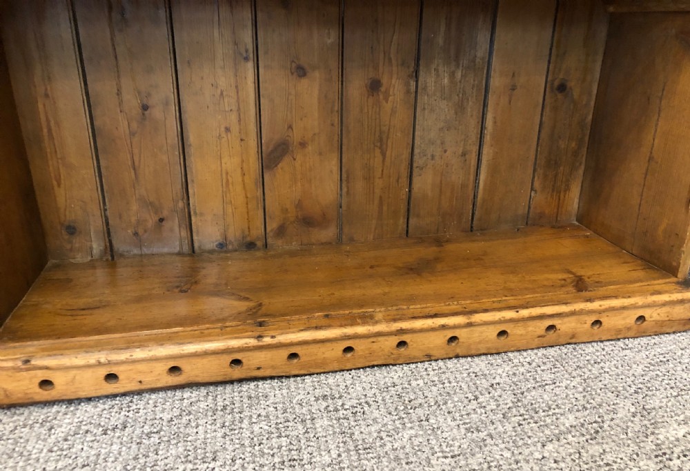 Antique Victorian Narrow Pine Cupboard View XIII