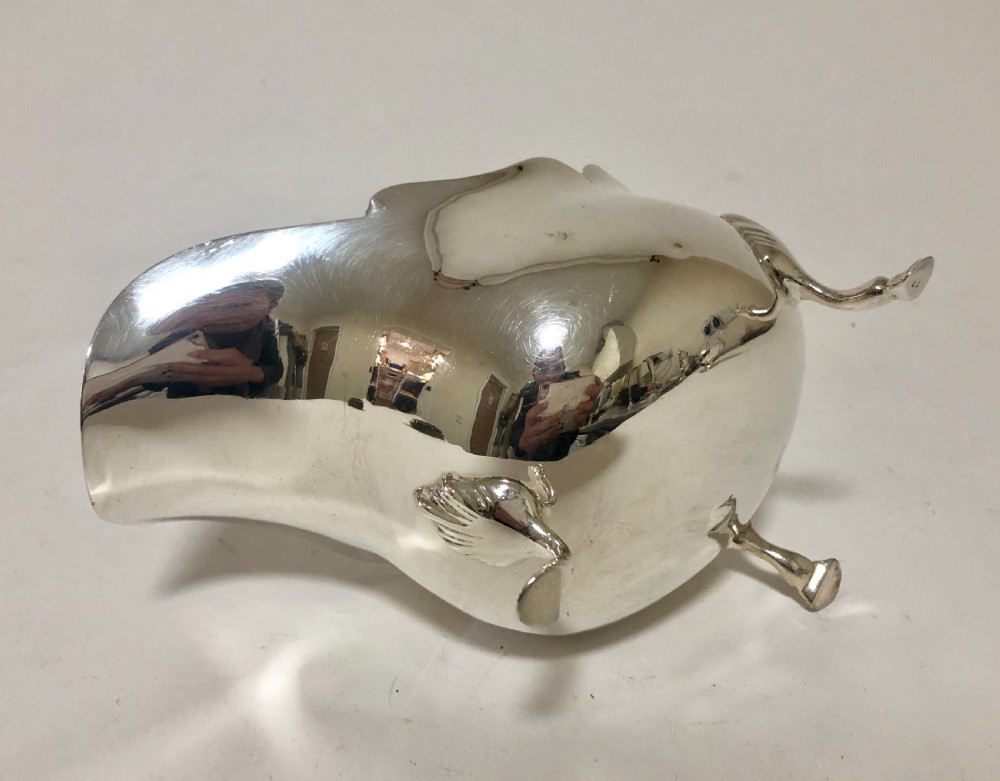 Large Antique Solid Sterling Silver Sauce Boat Chester 1912 View VII
