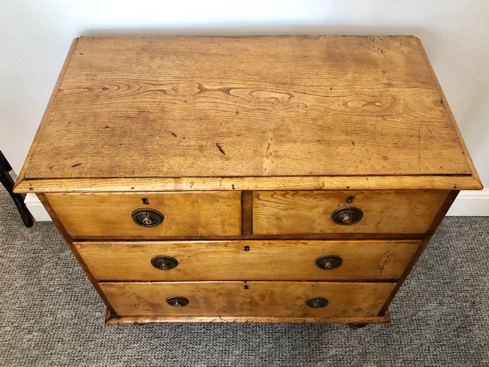 Small Antique Elm Chest of Drawers View VIII