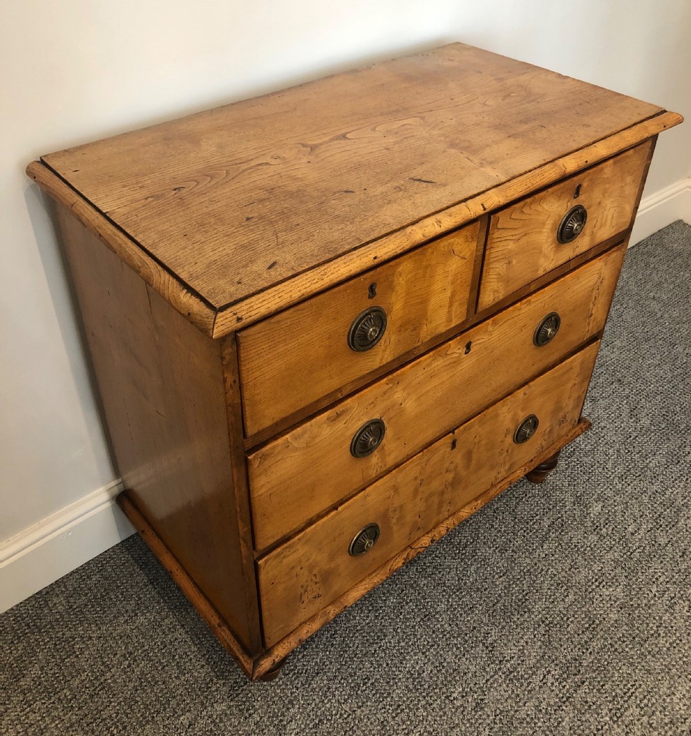 Small Antique Elm Chest of Drawers View XVIII