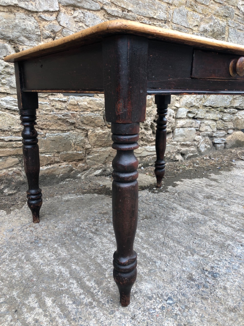 Antique Victorian Pine Farmhouse Table  View IV