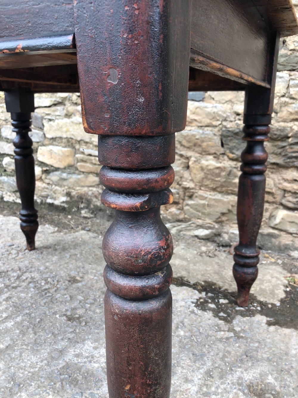 Antique Victorian Pine Farmhouse Table  View VIII