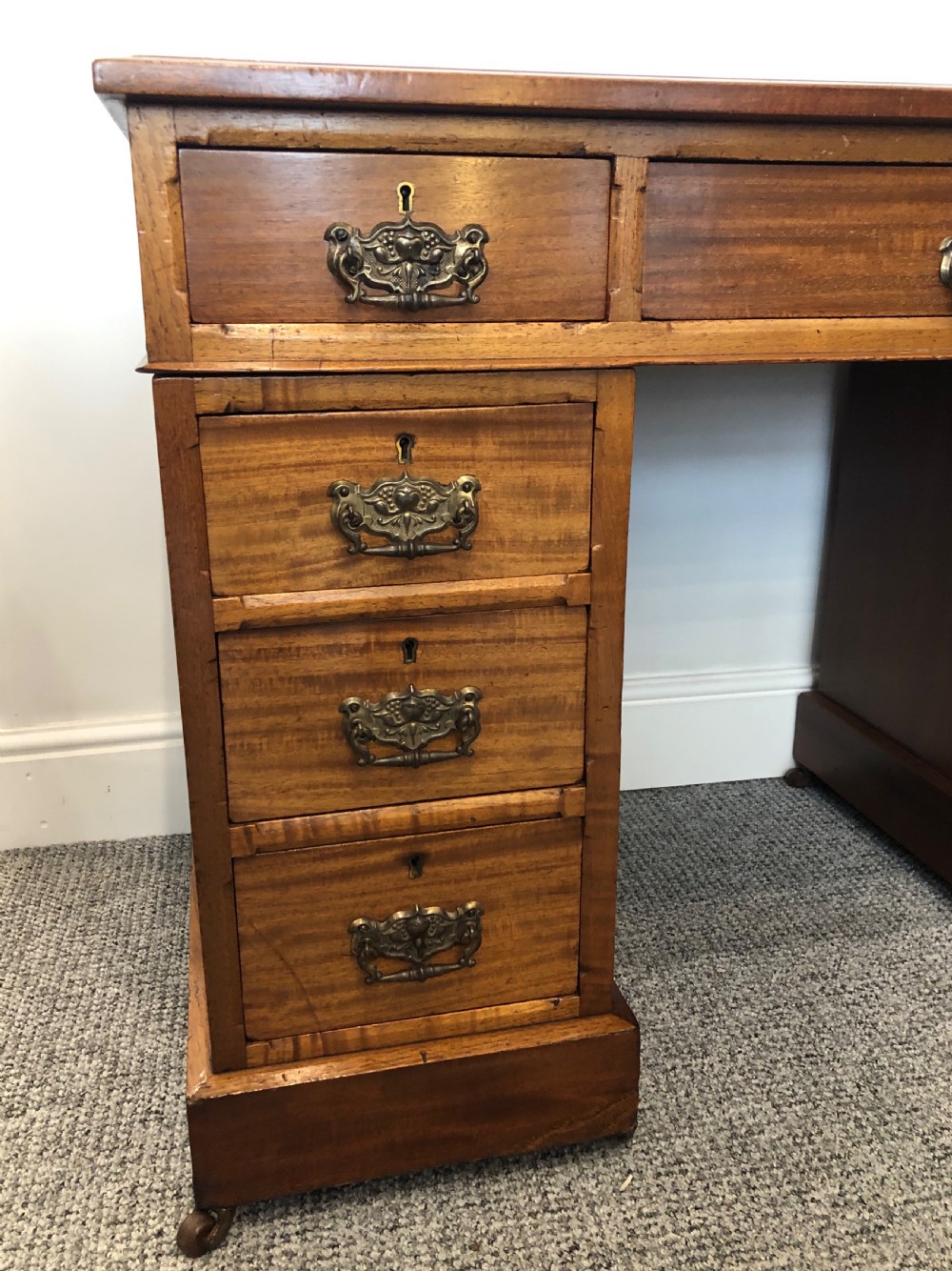 Small Antique Edwardian Pedestal Writing Desk View VII