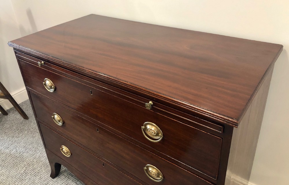 Regency Mahogany Bachelors Chest of Drawers with Slide View XII