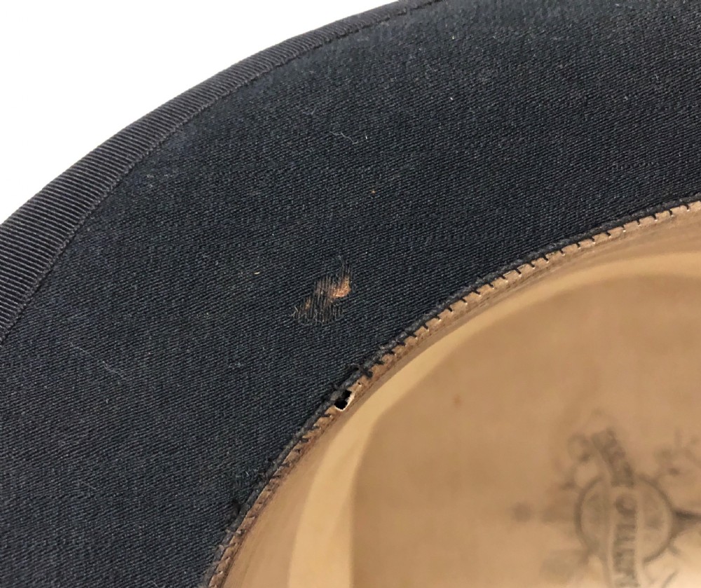 Antique Silk Top Hat in Leather Case View V
