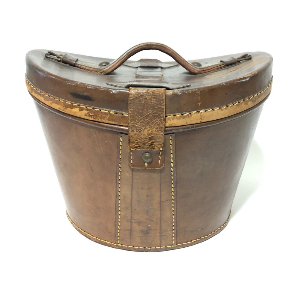 Antique Silk Top Hat in Leather Case View X