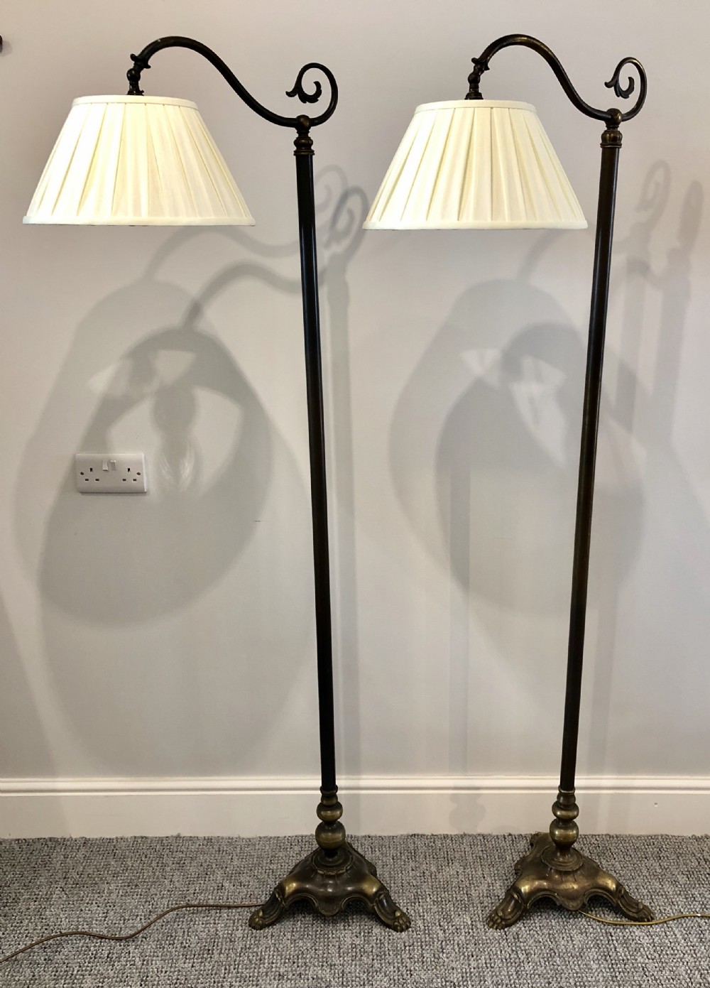 Pair of Antique Brass Metal Reading Lamps