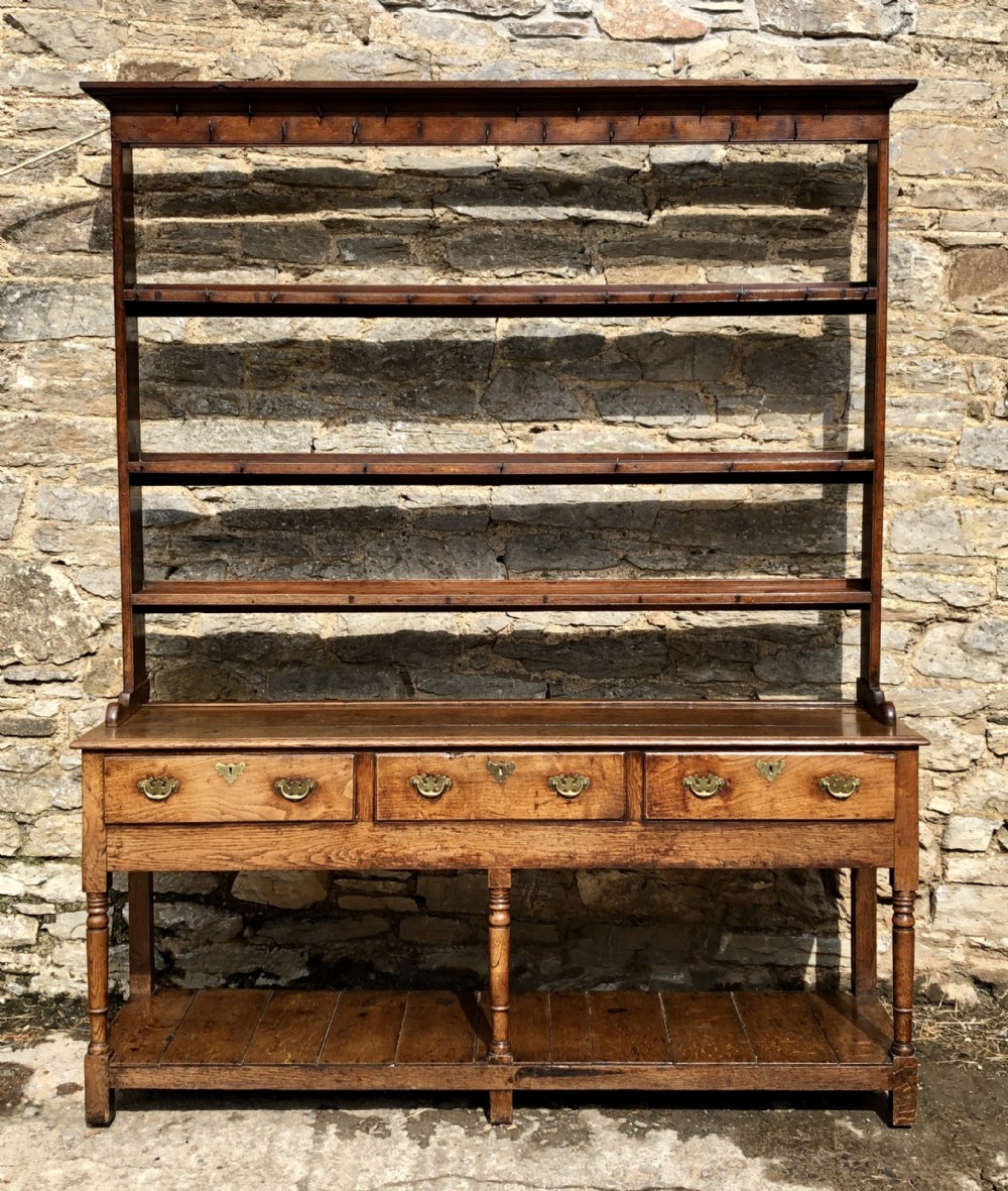 Georgian Oak Potboard Dresser