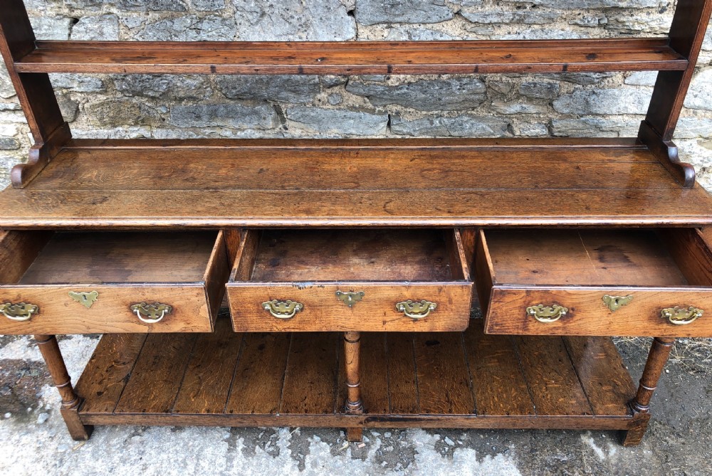 Georgian Oak Potboard Dresser View XXVIII