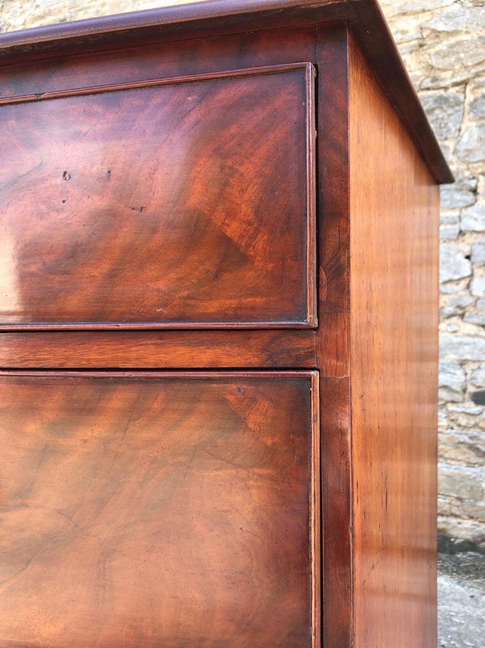 Victorian Mahogany Bow Front Chest of Drawers View XV