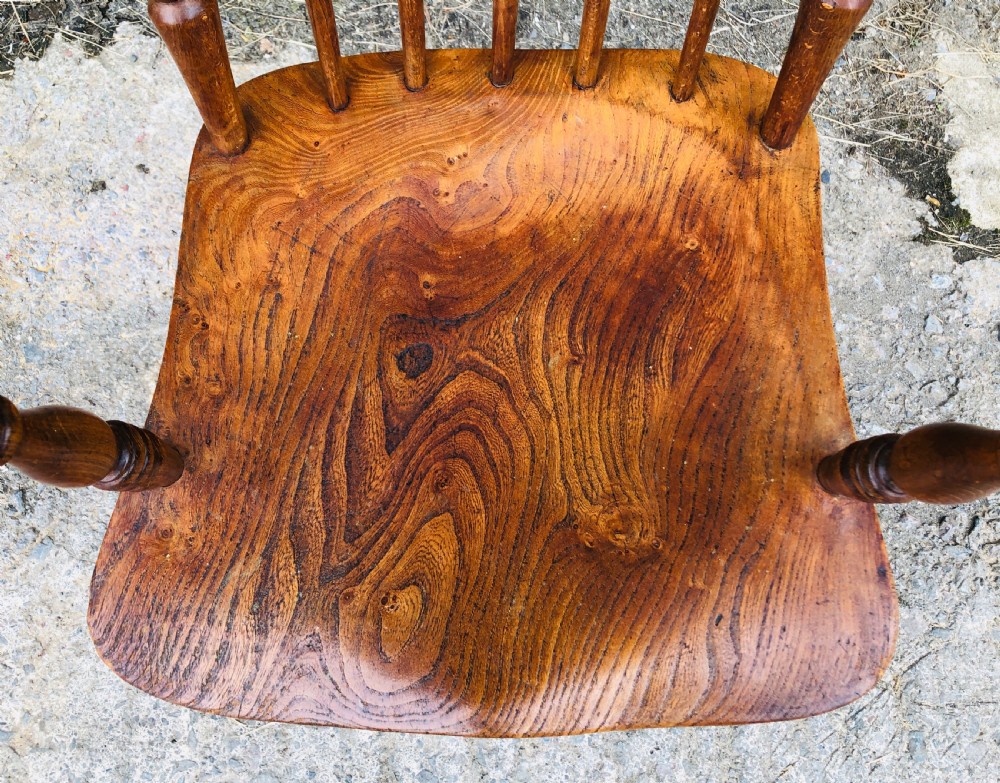 Antique Windsor Stick Back Farmhouse Chair View XII