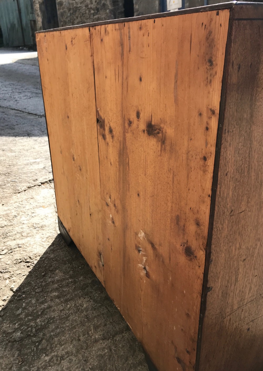 Georgian Mahogany Chest of Drawers View VI
