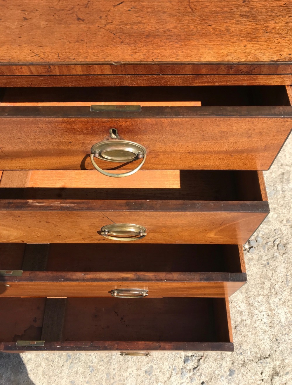 Georgian Mahogany Chest of Drawers View IX