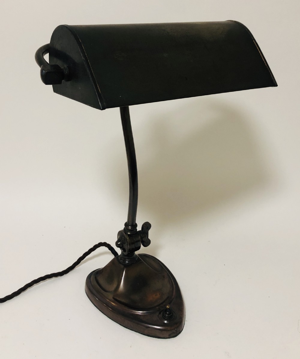 Antique Art Nouveau Bronzed Bankers Desk Lamp