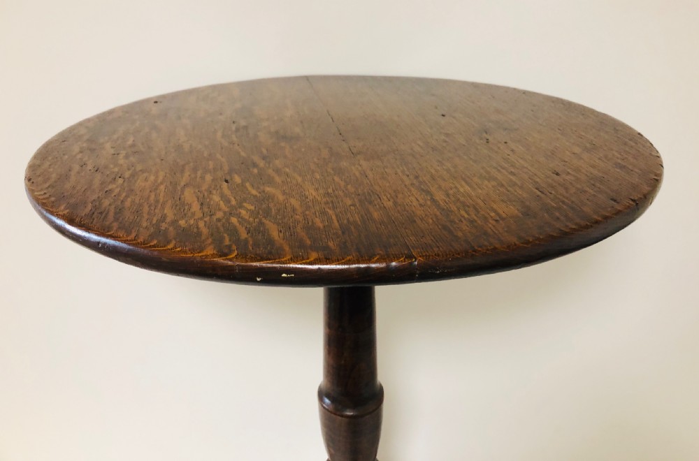 Small Georgian Oak Round Tripod Table  View IV