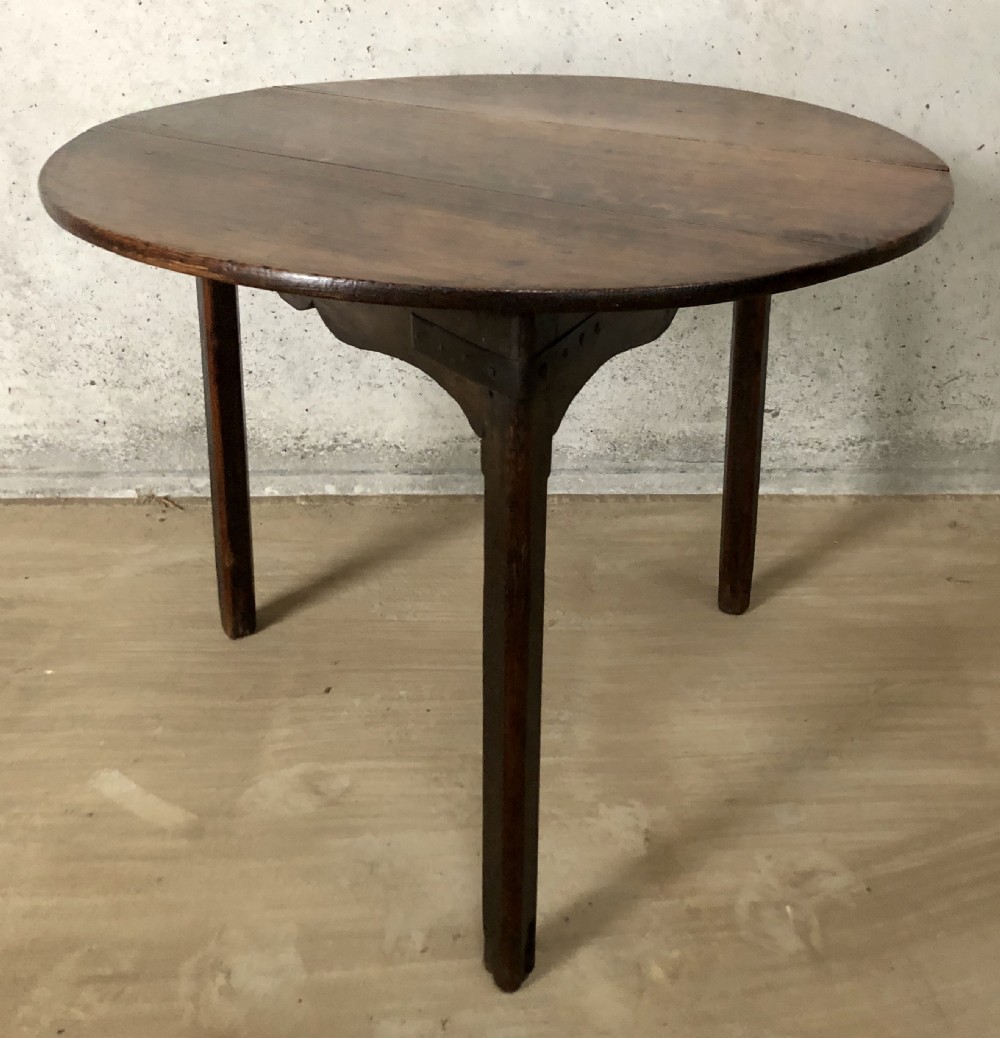 Large Antique Pine and Oak Cricket Table