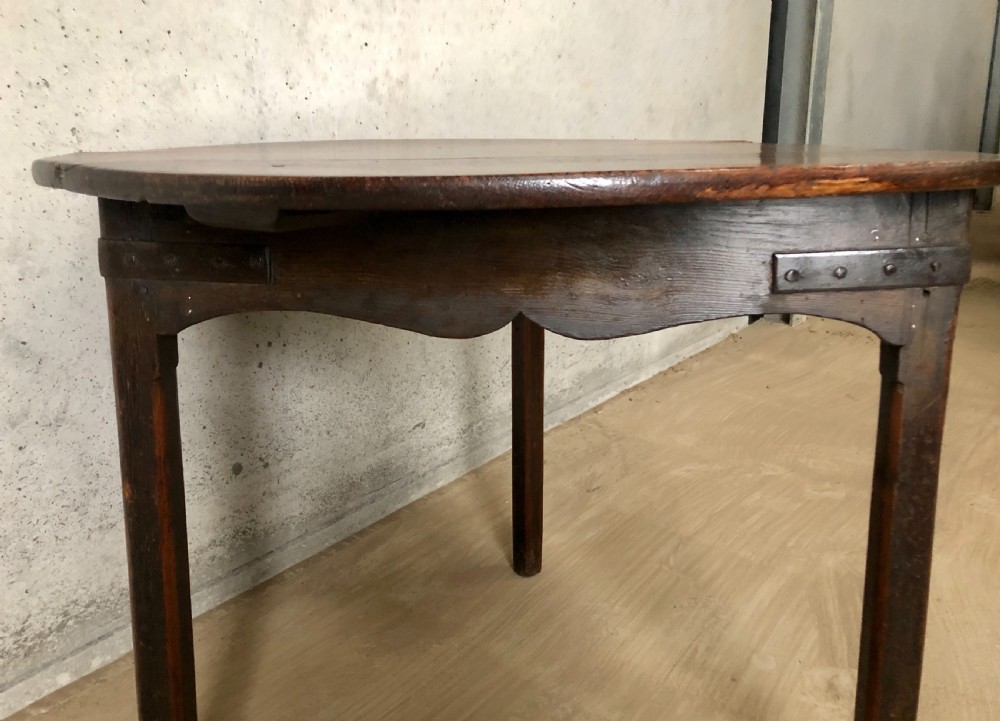 Large Antique Pine and Oak Cricket Table View IV