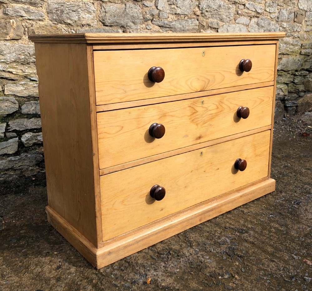 Victorian Pine Chest of Drawers View IV