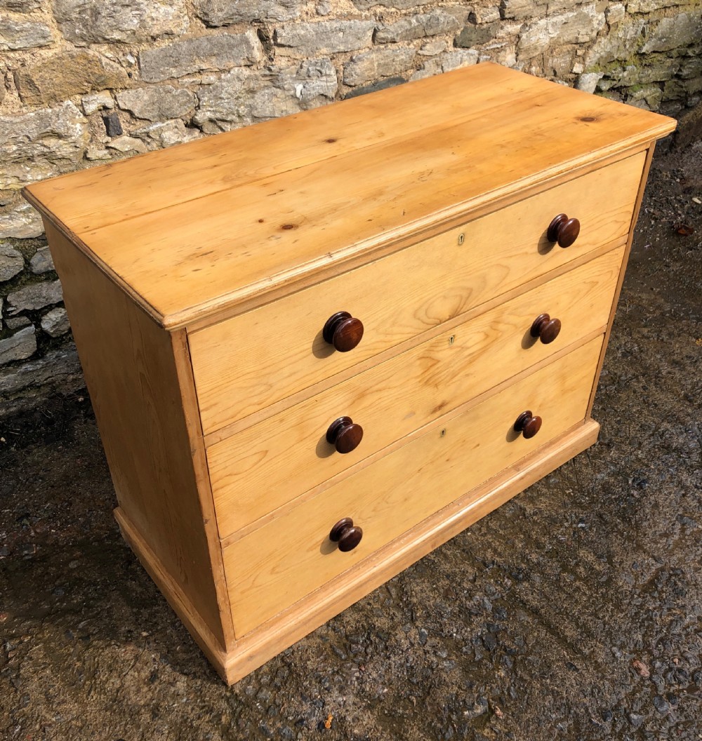 Victorian Pine Chest of Drawers View V