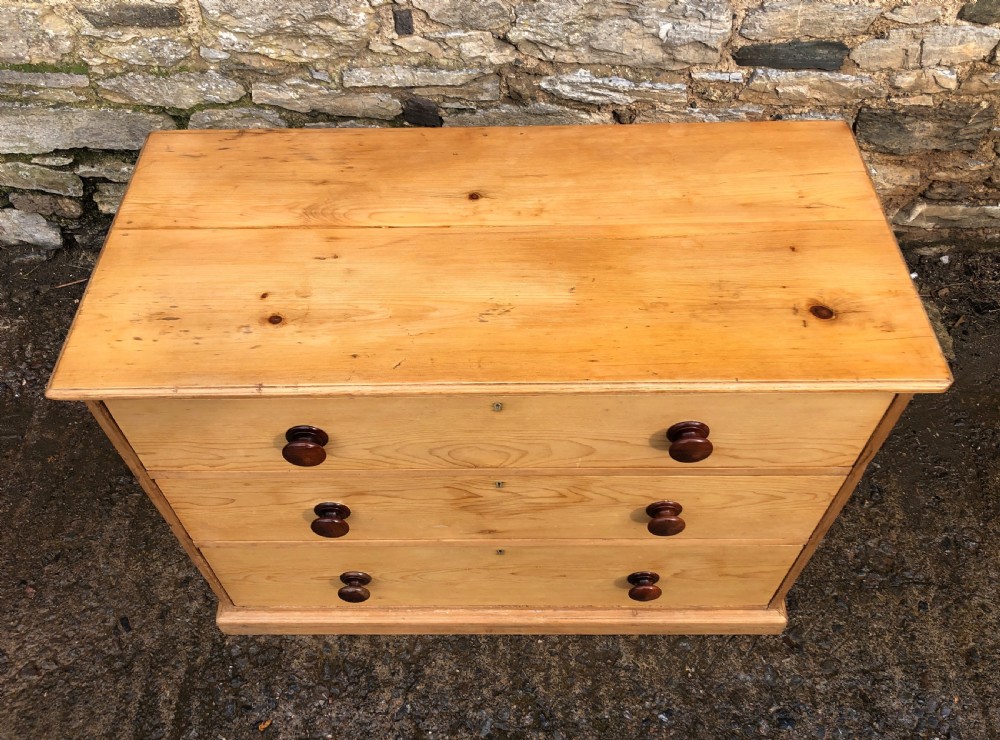 Victorian Pine Chest of Drawers View XII