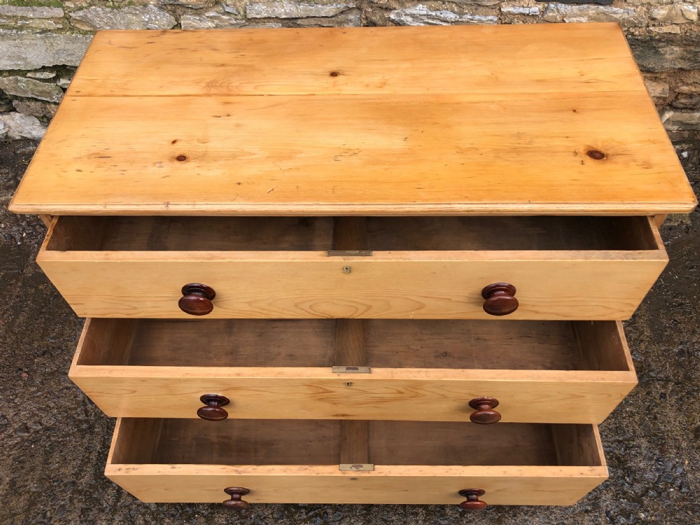 Victorian Pine Chest of Drawers View XIV