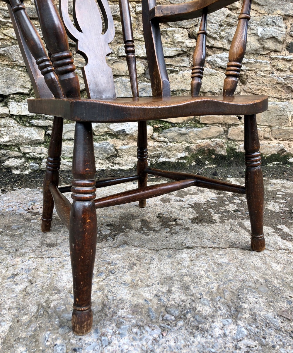 Antique Windsor Farmhouse Chair View XII