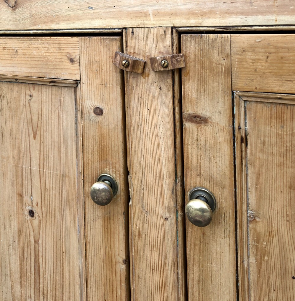 Huge Antique Georgian Pine Dresser View XII