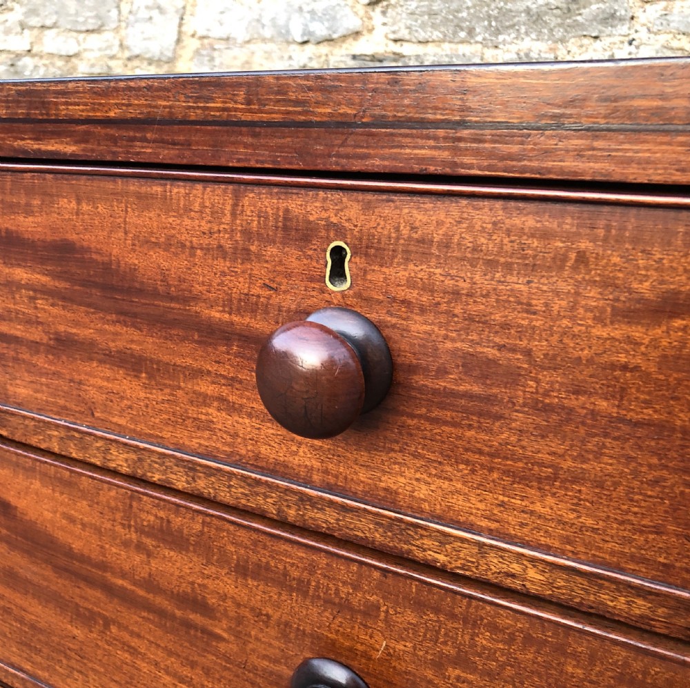 Regency Mahogany Chest of Drawers View VIII