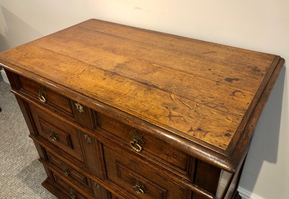 17th Century Oak Chest of Drawers View VIII