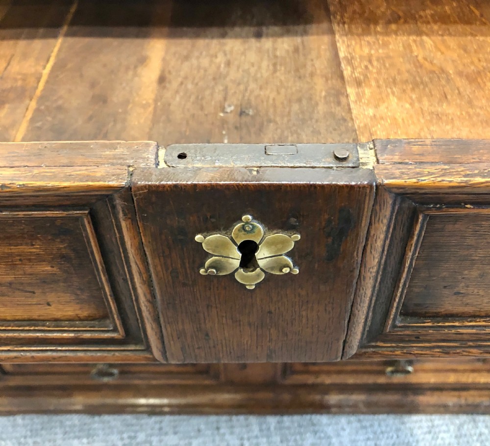 17th Century Oak Chest of Drawers View XIV