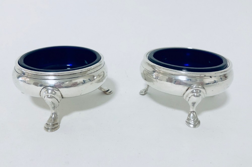 Pair of Georgian Solid Silver Salt Cellars with Blue Glass Liners View II