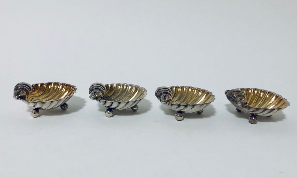 Set of 4 Victorian Solid Sterling Silver Shell Salt Dishes View VII