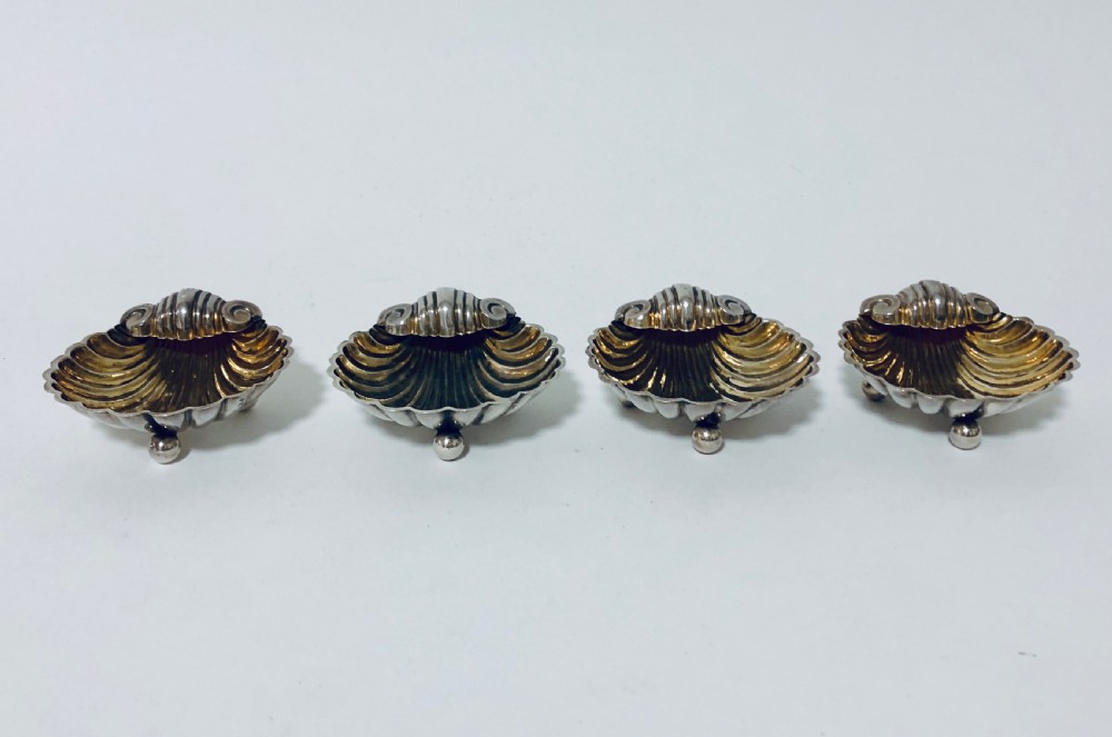 Set of 4 Victorian Solid Sterling Silver Shell Salt Dishes View XI