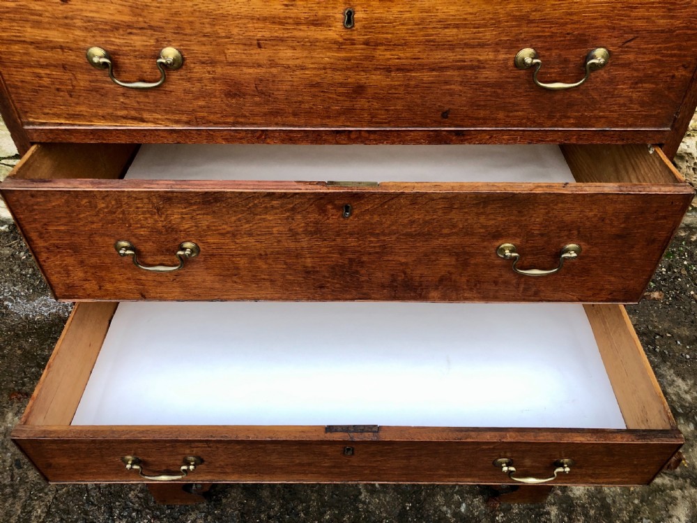 Georgian Oak Chest on Chest View XVI