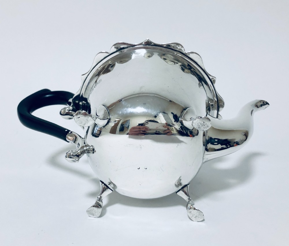 Antique Solid Silver Tea Pot Chester 1919 View XII