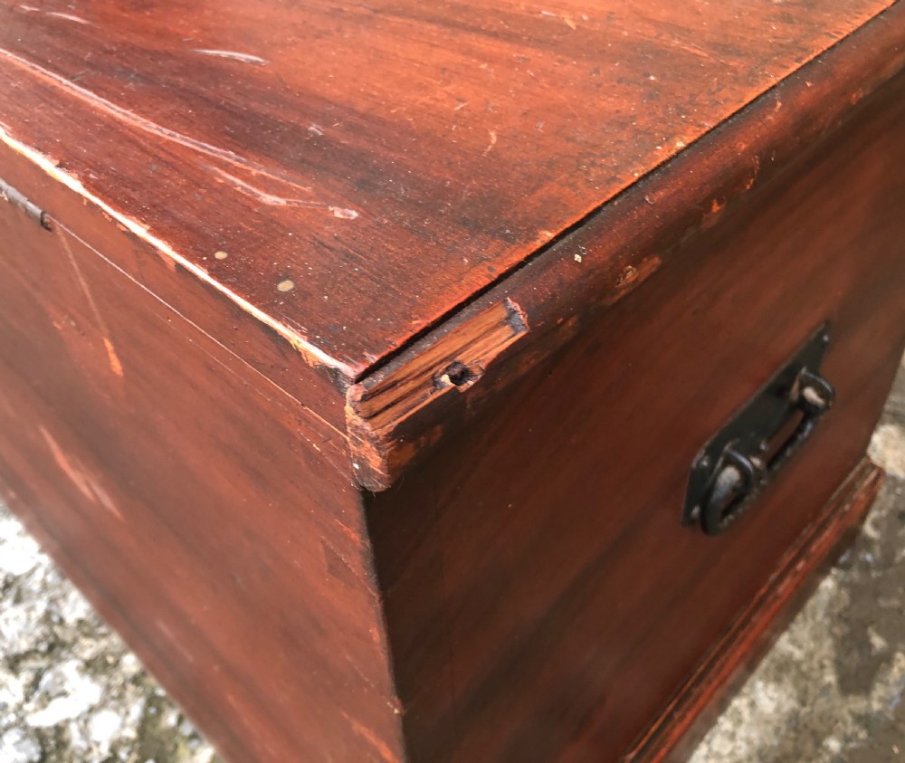 Antique Stained Pine Blanket Box View XV