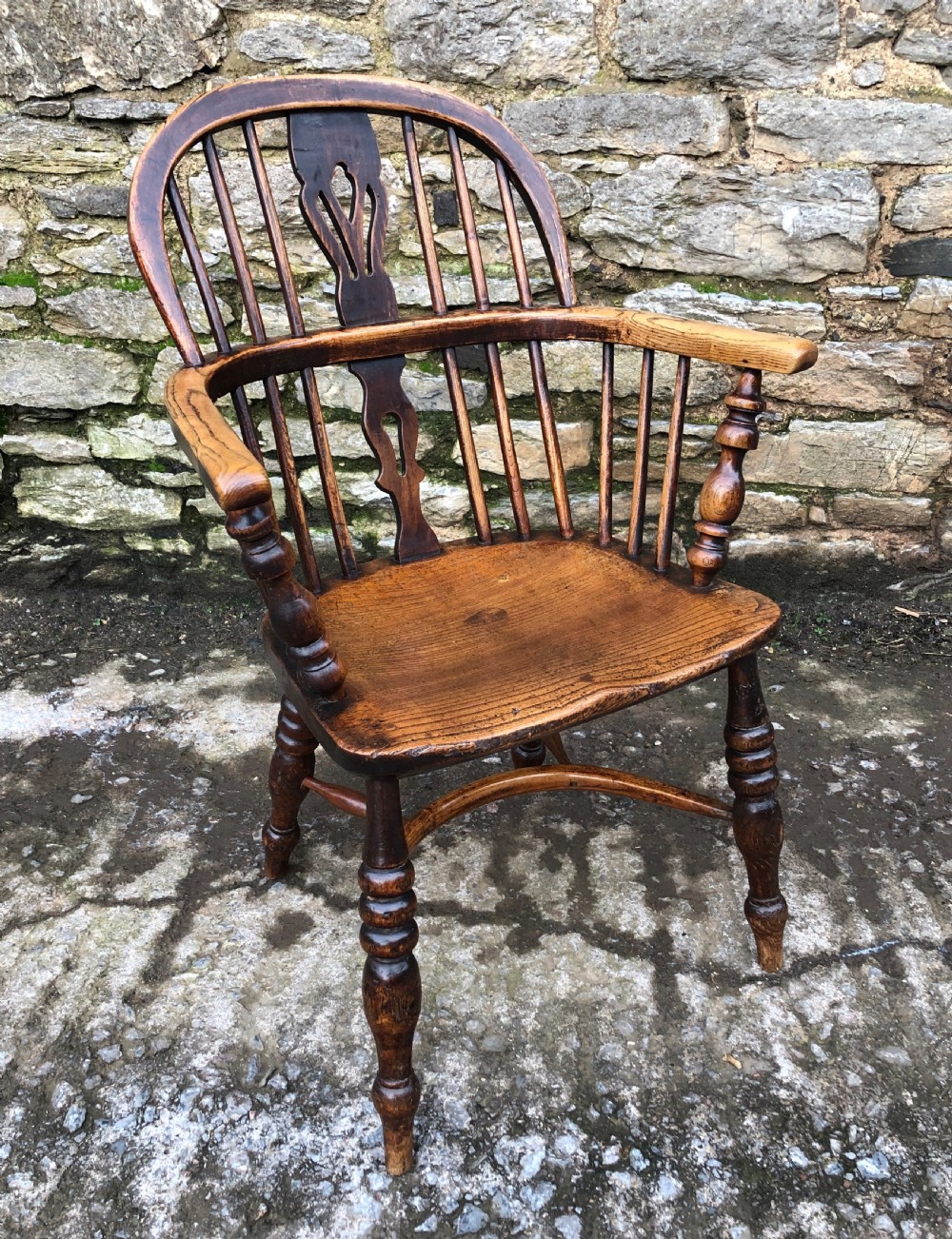 Antique Low Back Windsor Chair  View VIII