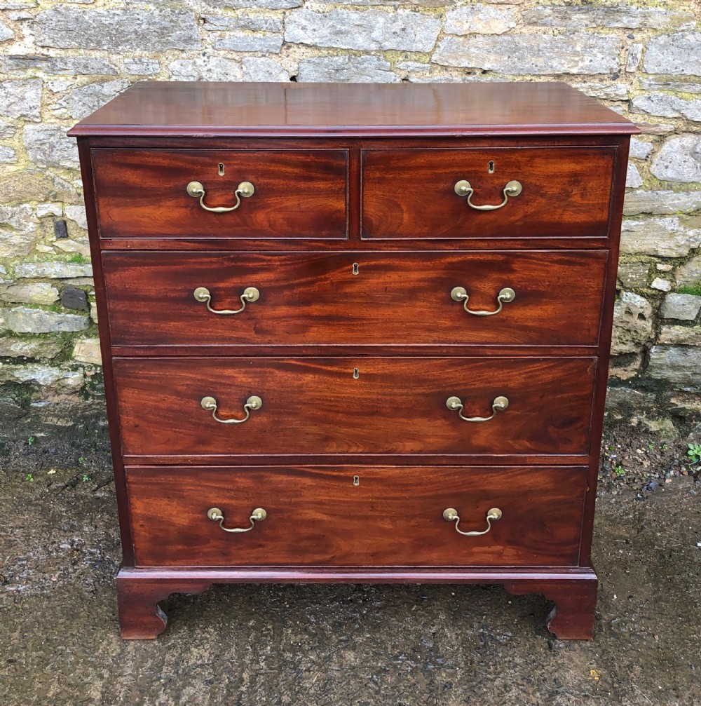 Georgian Mahogany Chest of Drawers View II