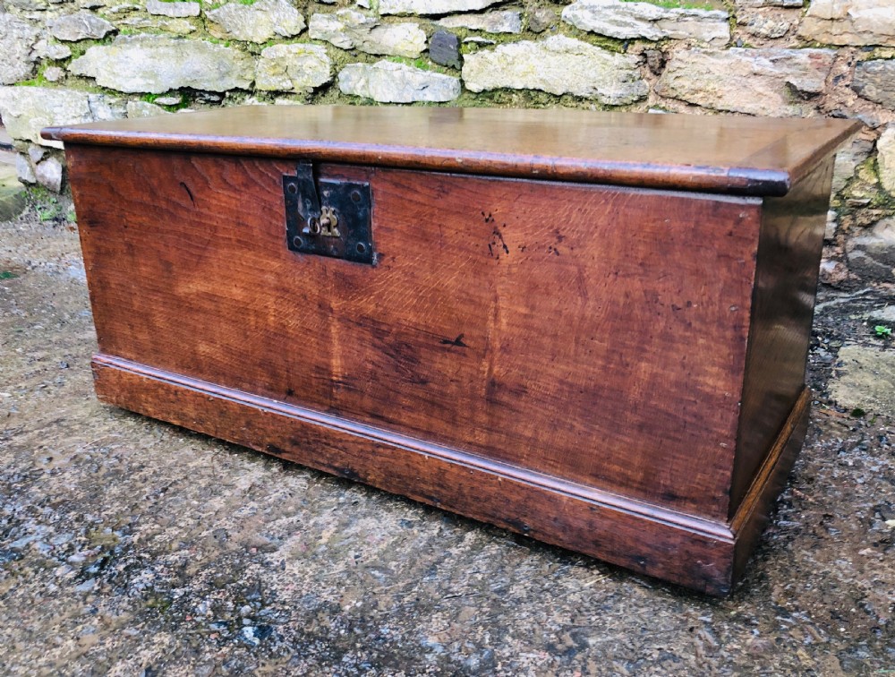 Antique 18th Century Oak Blanket Box Chest View V