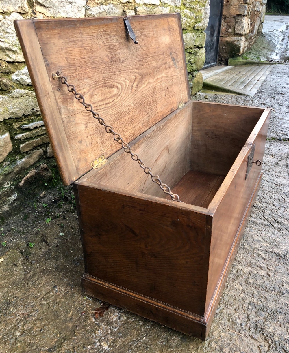 Antique 18th Century Oak Blanket Box Chest View XIV
