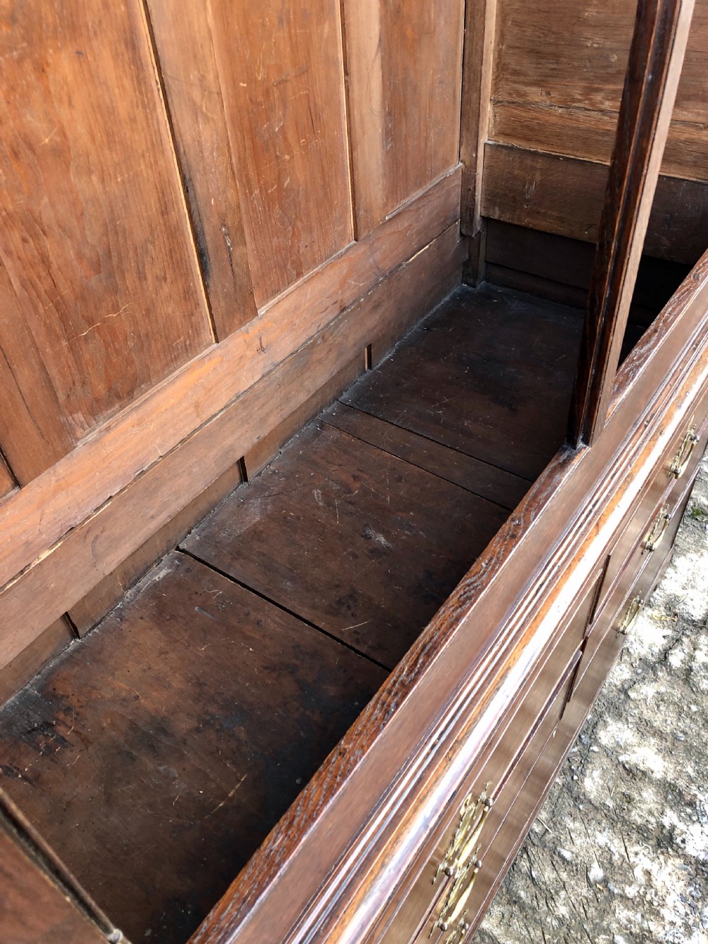 18th Century Oak Livery Cupboard Wardrobe View XI