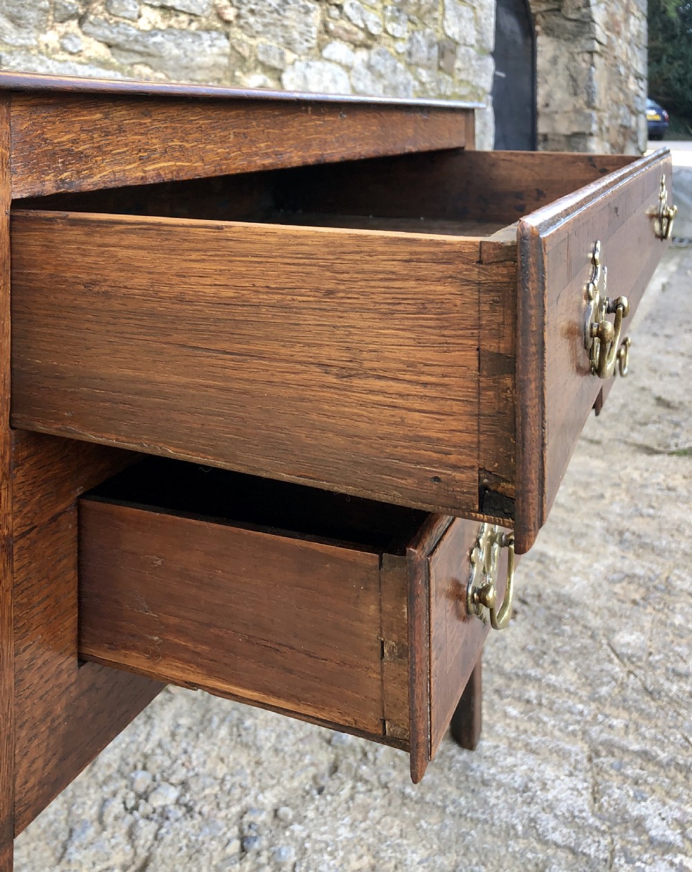Georgian Oak Crossbanded Lowboy View XIII