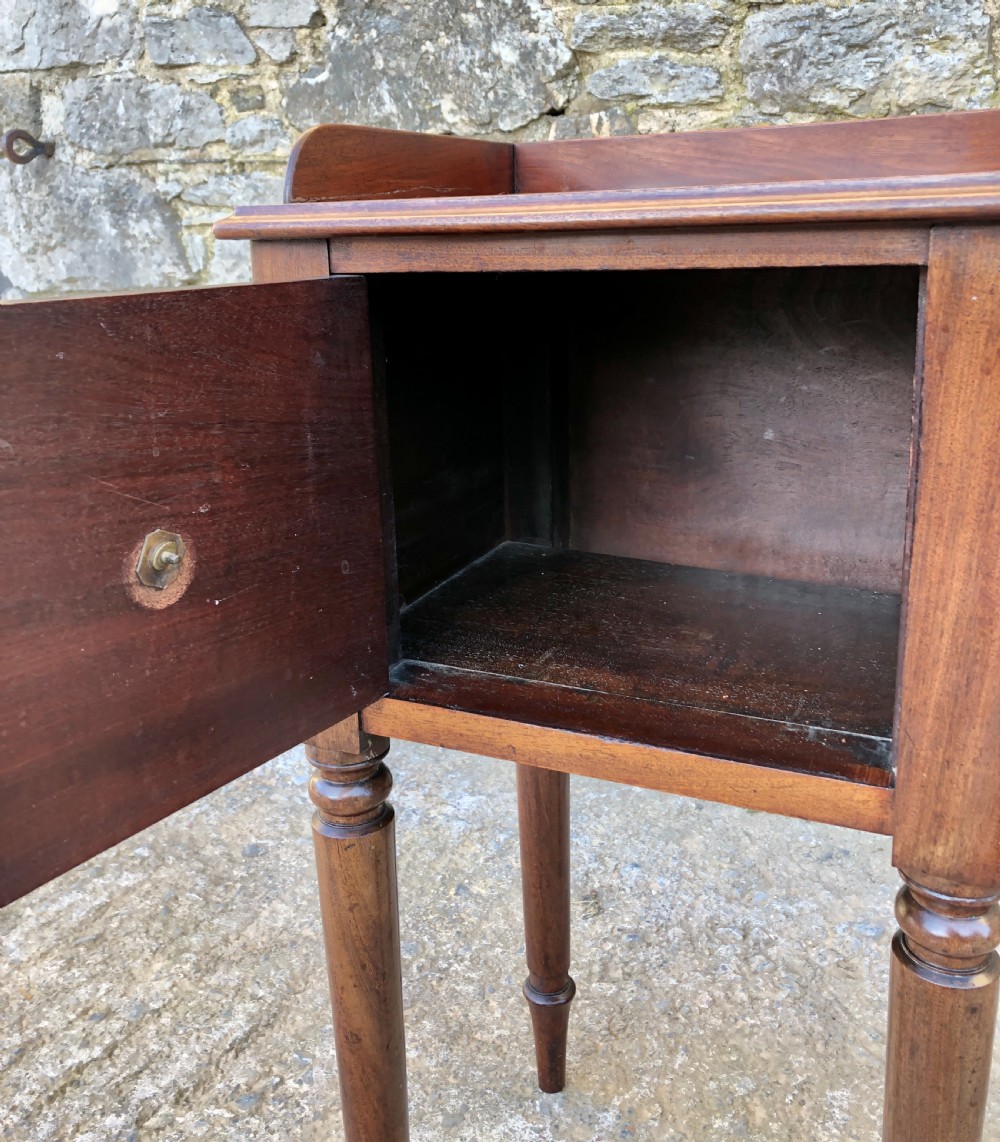 Early Victorian Mahogany Bedside Pot Cupboard View XI