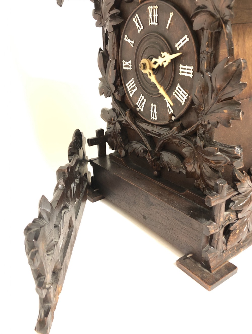 Antique Black Forest Cuckoo Clock View V
