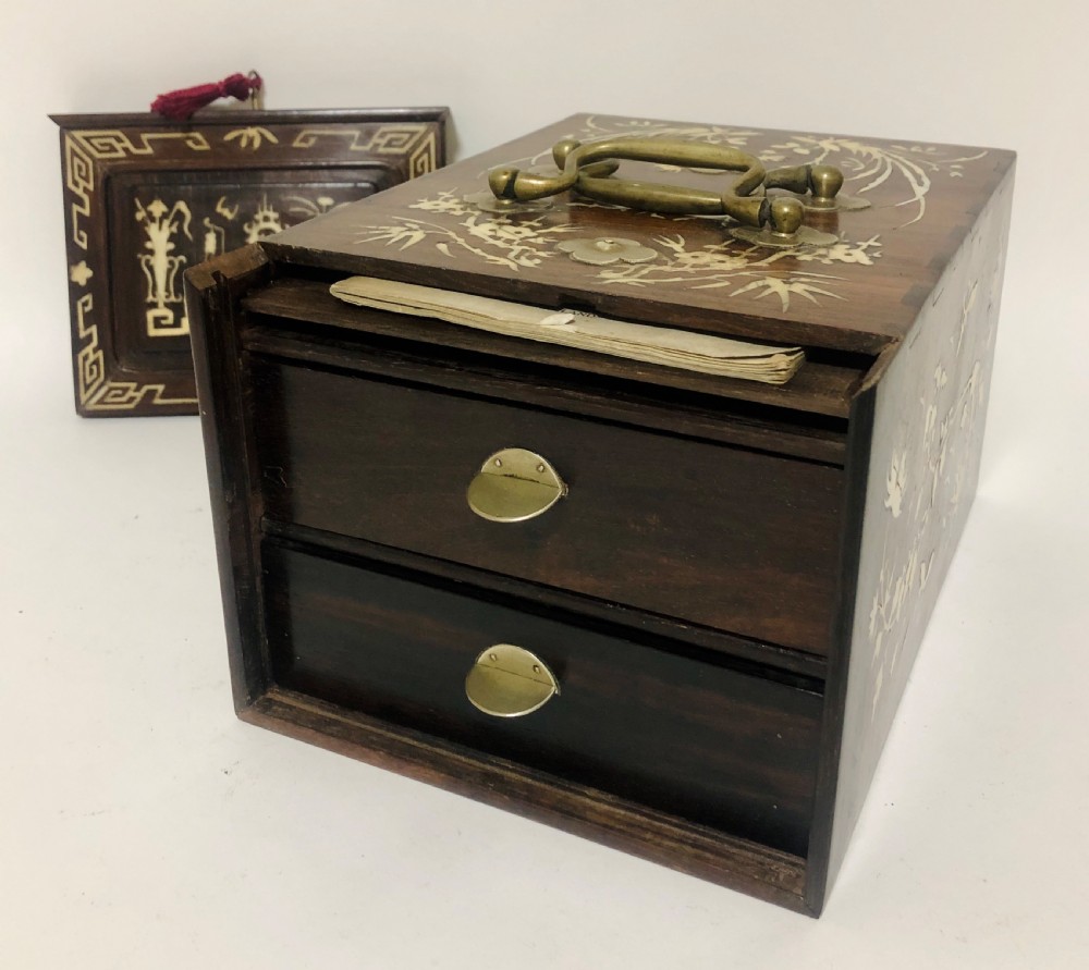 Antique Bone and Bamboo Mahjong Set in Box View XV