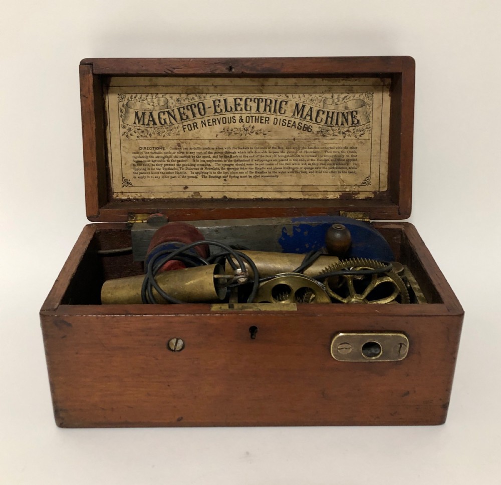 Antique Magneto Electric Shock Machine View XI