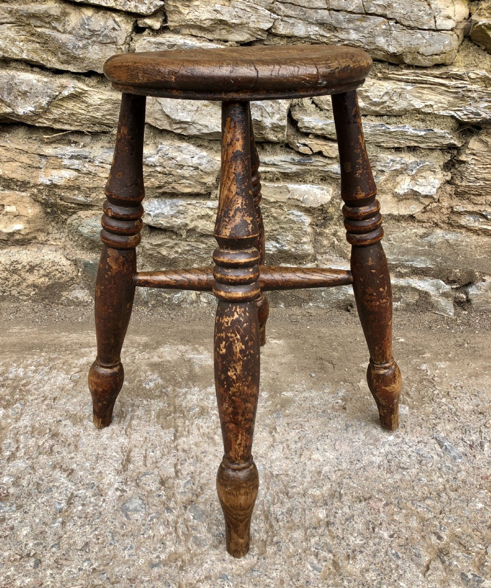 Antique Elm Tavern Stool View IV