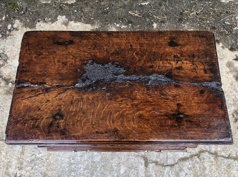 18th Century Welsh Oak Coffer Bach View IX