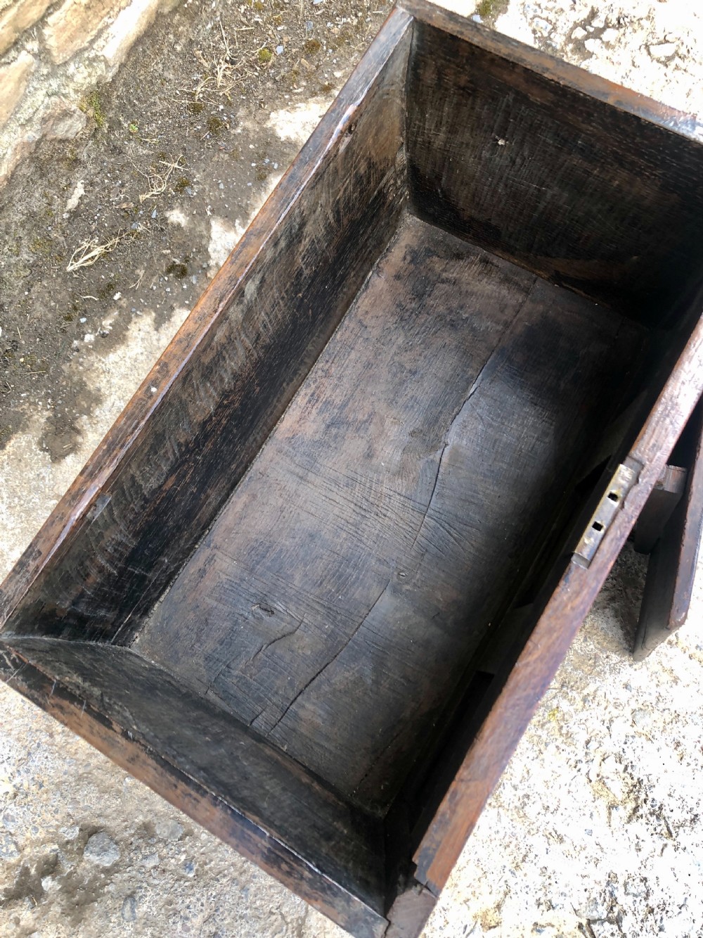 18th Century Welsh Oak Coffer Bach View XIII