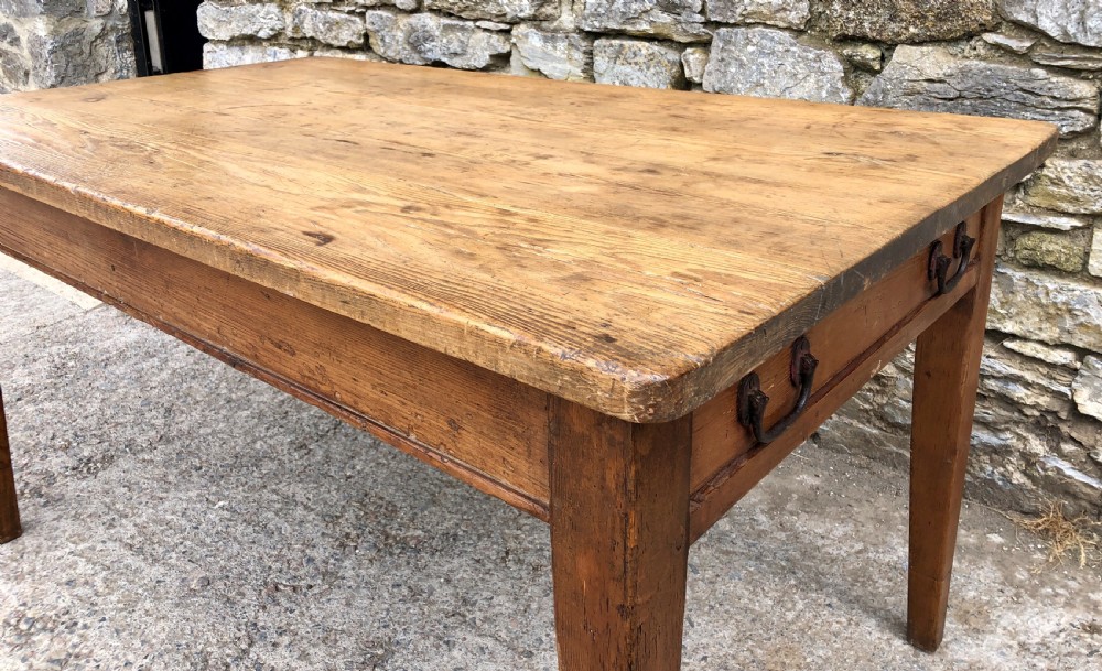 Antique Pine Farmhouse Table  View IV